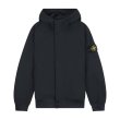 Heren Jassen Stone Island 4100090 S0A22.V0020 - NAVY BLU. Direct leverbaar uit de webshop van www.vipshop.nl/.