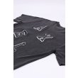 Heren T-shirts Axel Arigato TYPO SUMMER TEE.BLACK. Direct leverbaar uit de webshop van www.vipshop.nl/.