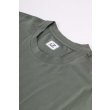 Heren T-shirts CP Company SS LOGO PATCH T-S.LAUREL WREATH 66. Direct leverbaar uit de webshop van www.vipshop.nl/.