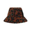 Heren Petten Carhartt WIP ORLA BUCKET HAT.CAMO LEO JACQ.. Direct leverbaar uit de webshop van www.vipshop.nl/.